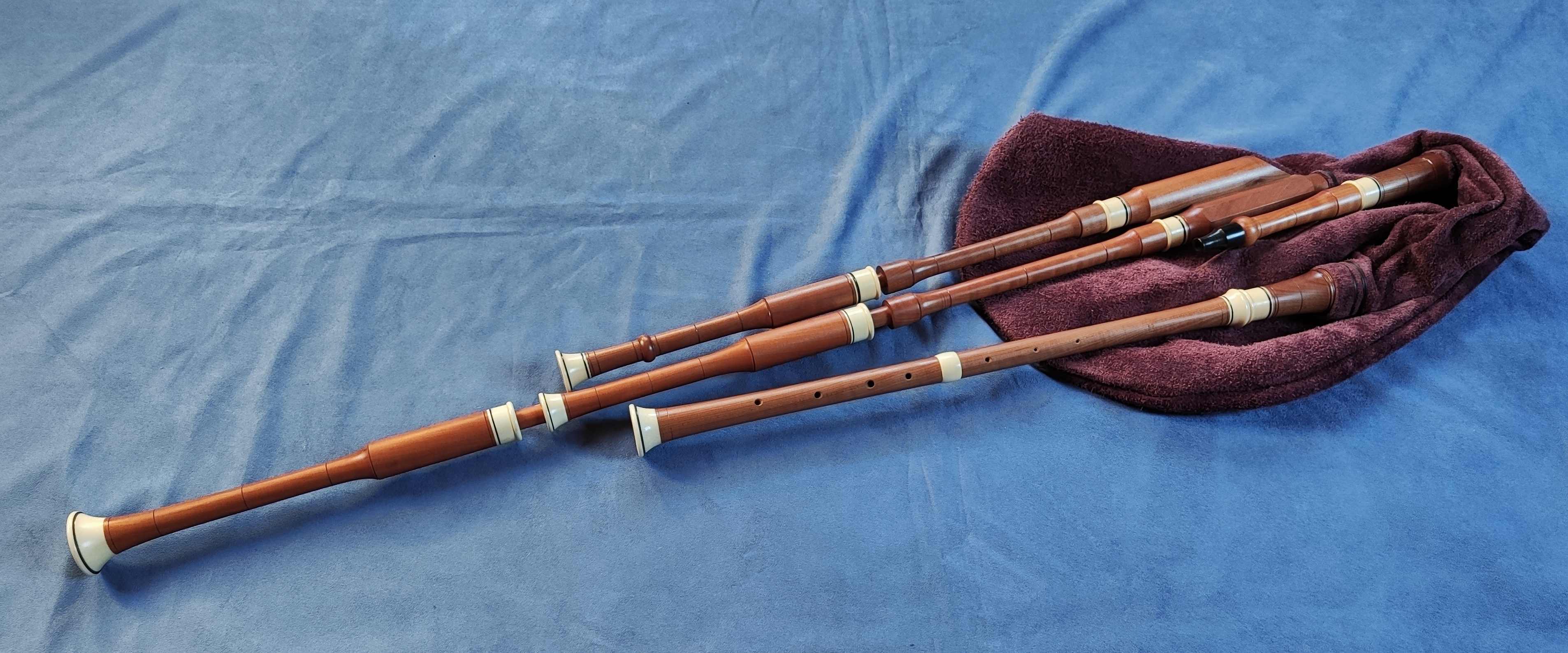 Hümmelchen D tief, halbgeschlossene Griffweise – Bild 2